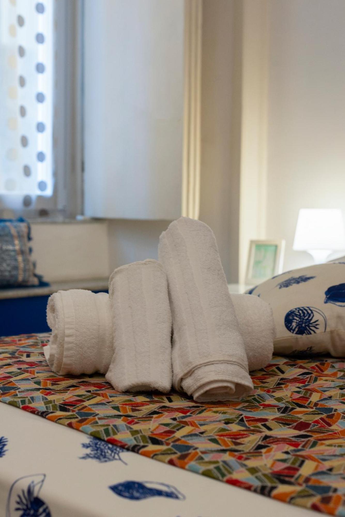 נאפולי La Casa Blu A Toledo Di Alberto מראה חיצוני תמונה