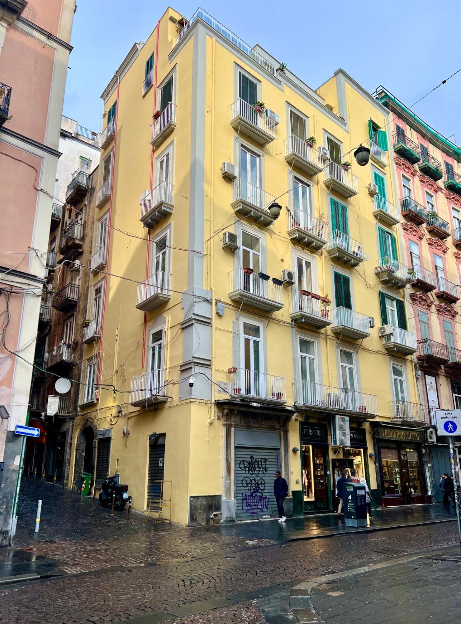 נאפולי La Casa Blu A Toledo Di Alberto מראה חיצוני תמונה